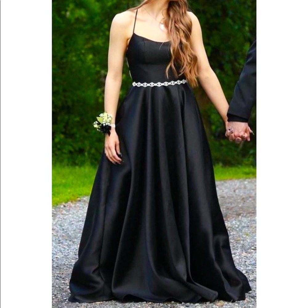 Windsor Prom Dress